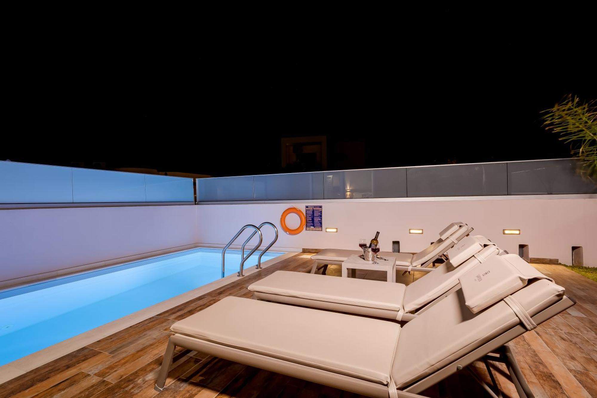 Sarpidon Suites Agia Marina  Exterior photo